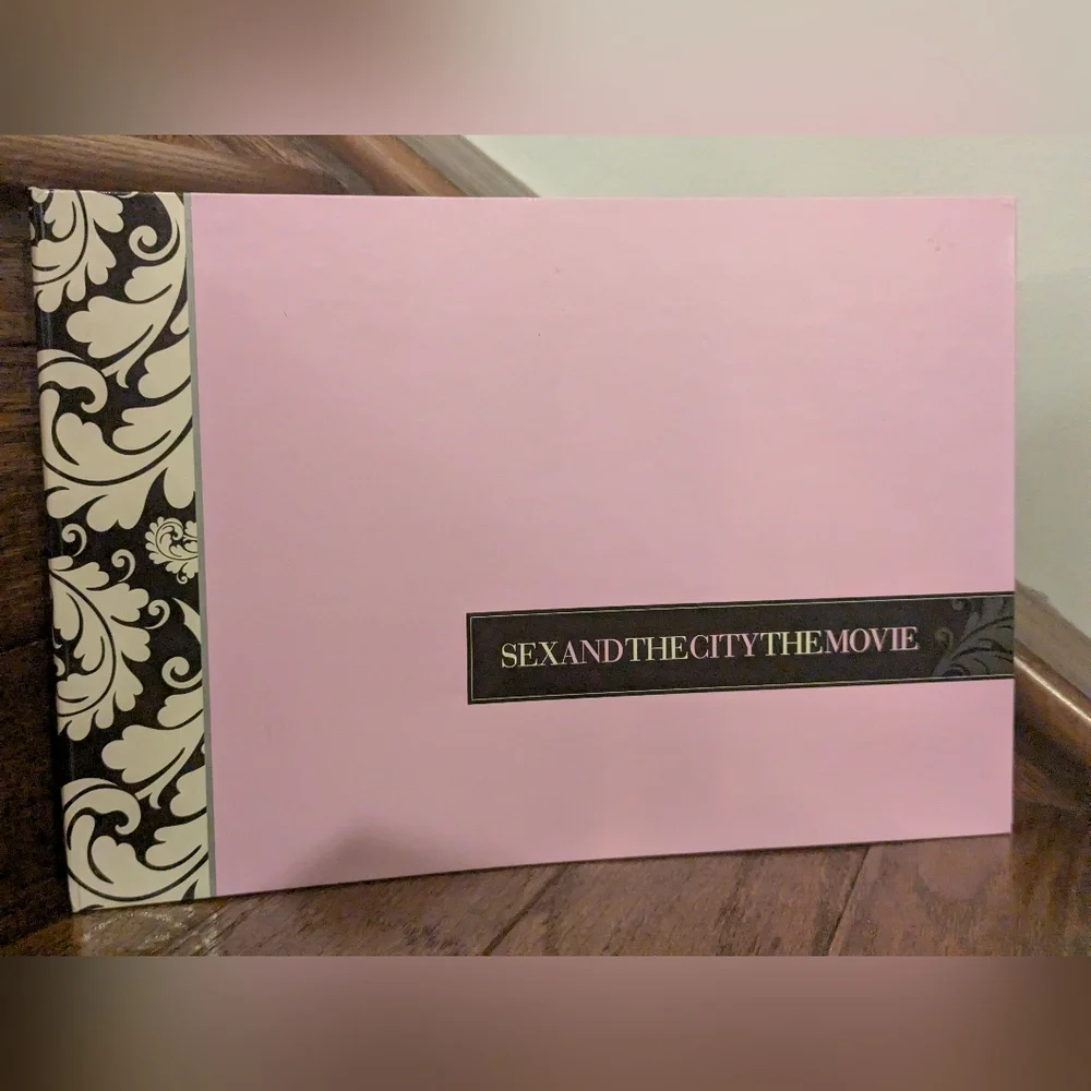 Sex and the City Movie Special Edition 4 disc, Sex and The City 2 Blue Ray & DVD - Picture 5 of 10